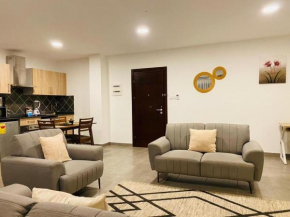 Executive 2 bedroom with gym and pool for short and long stay